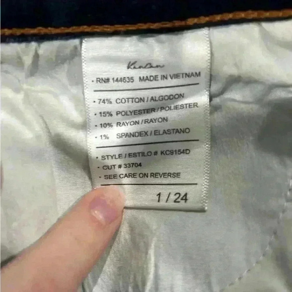 Kancan high rise blue distressed jeans in size 24 - Picture 8 of 9